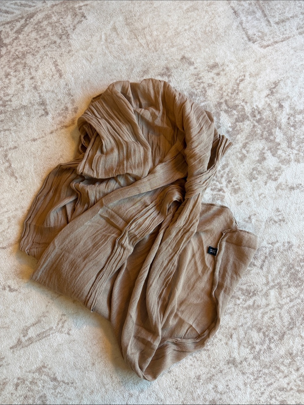 VELA Scarf
